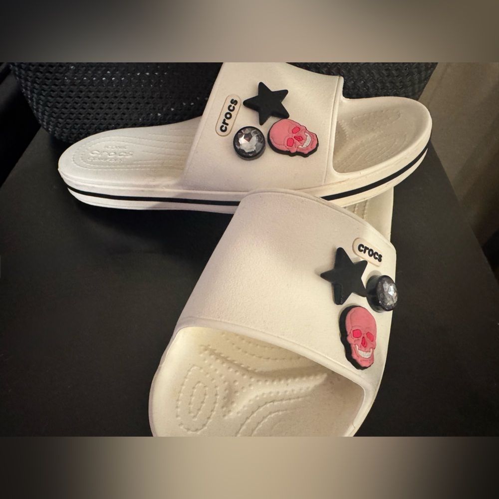 Women’s croc sandals